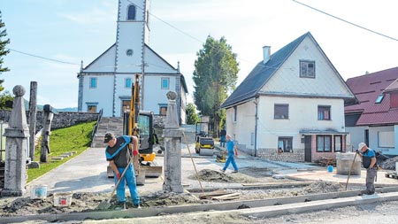U tijeku su radovi na nekoliko lokacija širom mrkopaljske općine